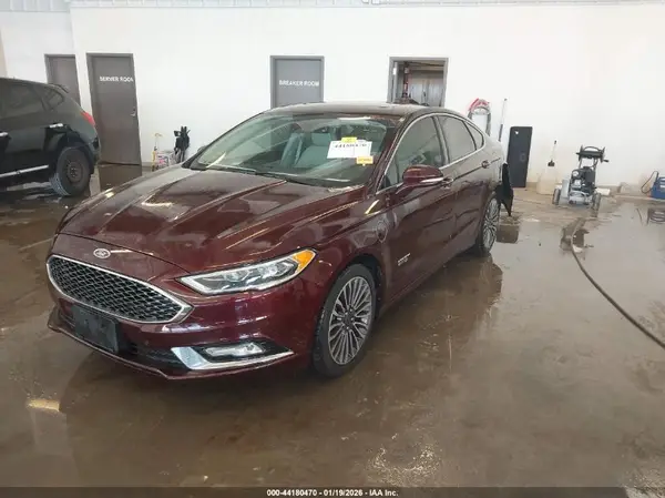 3FA6P0SU5HR274740 2017 FORD FUSION - Image 2