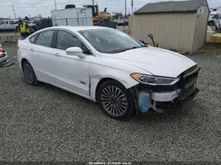 3FA6P0SU5HR330210 2017 FORD FUSION