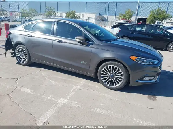 3FA6P0SU5JR111012 2018 FORD FUSION - Image 1