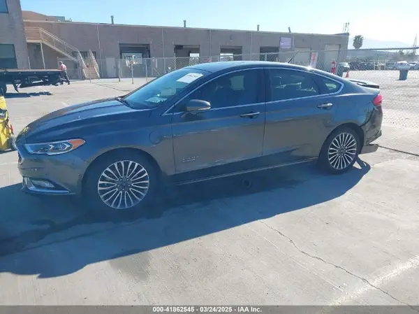 3FA6P0SU5JR111012 2018 FORD FUSION - Image 2