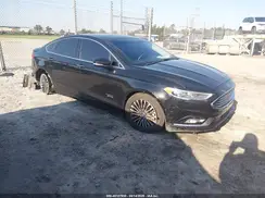 3FA6P0SU5JR232722 2018 FORD FUSION