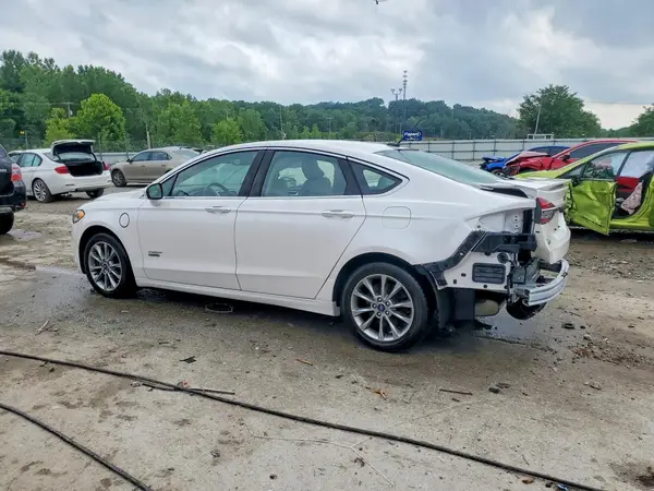 3FA6P0SU5JR256518 2018 FORD FUSION - Image 2