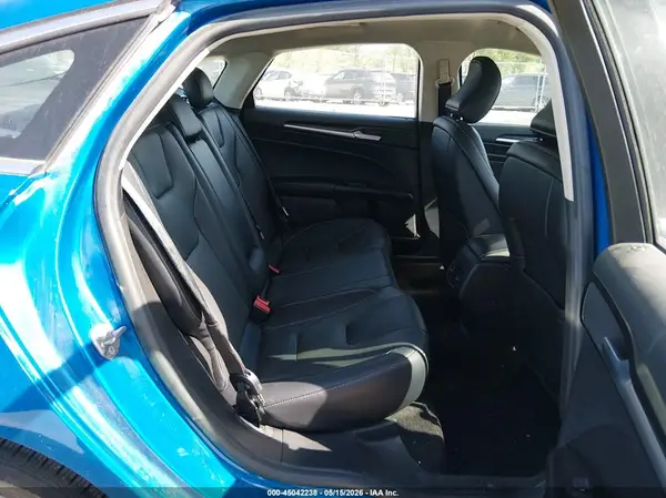 3FA6P0SU5KR137613 2019 FORD FUSION - Image 8