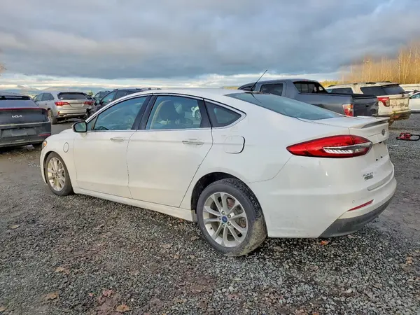 3FA6P0SU5KR179473 2019 FORD FUSION - Image 2