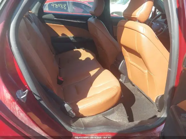 3FA6P0SU5KR184950 2019 FORD FUSION - Image 8