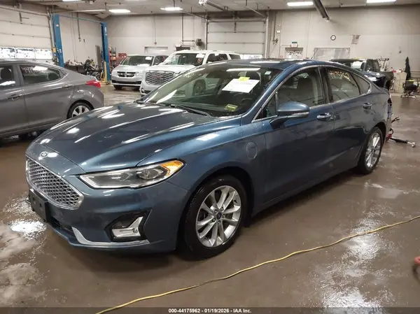 3FA6P0SU5KR191591 2019 FORD FUSION - Image 2