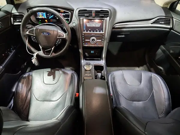3FA6P0SU5KR213007 2019 FORD FUSION - Image 8