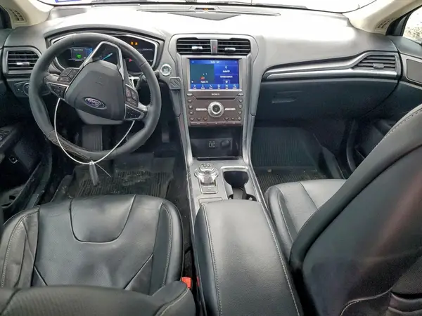 3FA6P0SU5KR226825 2019 FORD FUSION - Image 8