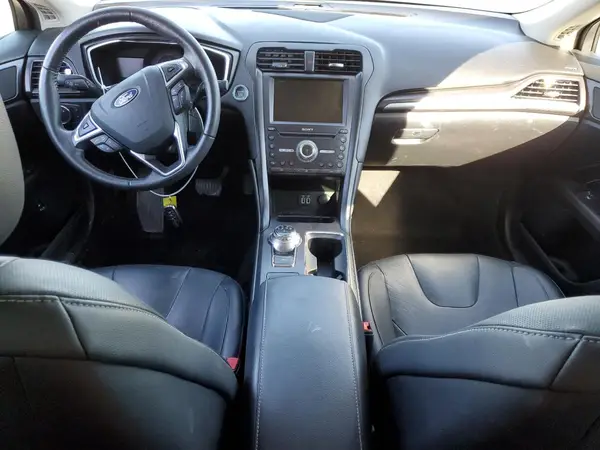 3FA6P0SU5KR228302 2019 FORD FUSION - Image 8