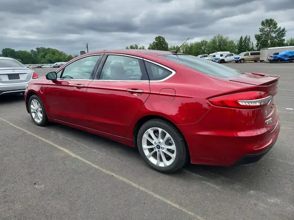 3FA6P0SU5KR233158 2019 FORD FUSION - Image 2