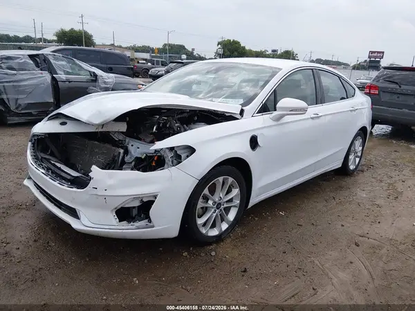 3FA6P0SU5KR233306 2019 FORD FUSION - Image 2