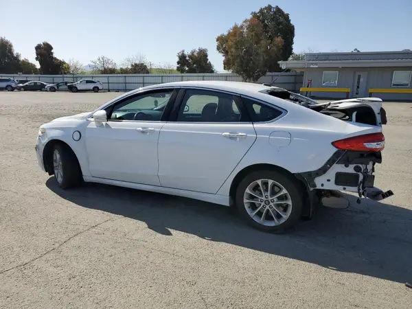3FA6P0SU5KR238621 2019 FORD FUSION - Image 2