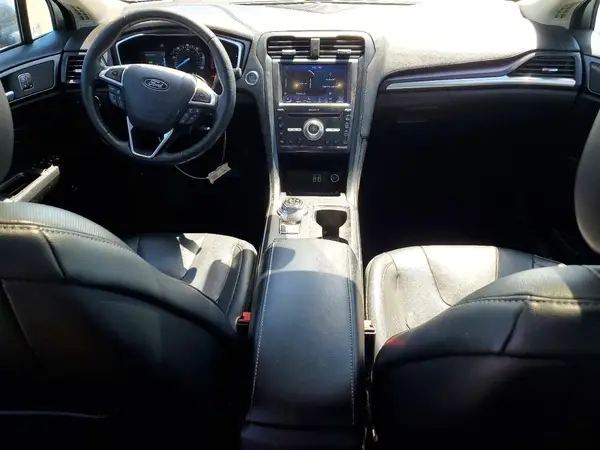 3FA6P0SU5KR252230 2019 FORD FUSION - Image 8