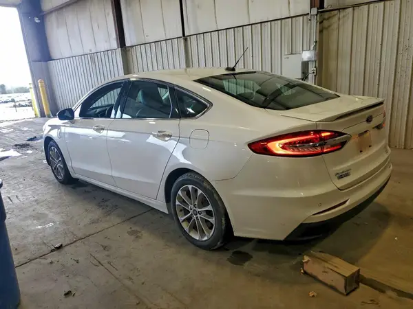 3FA6P0SU5KR266922 2019 FORD FUSION - Image 2