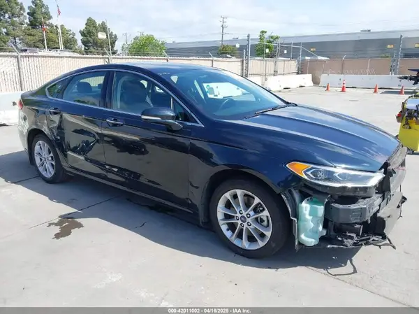 3FA6P0SU5LR149651 2020 FORD FUSION - Image 1