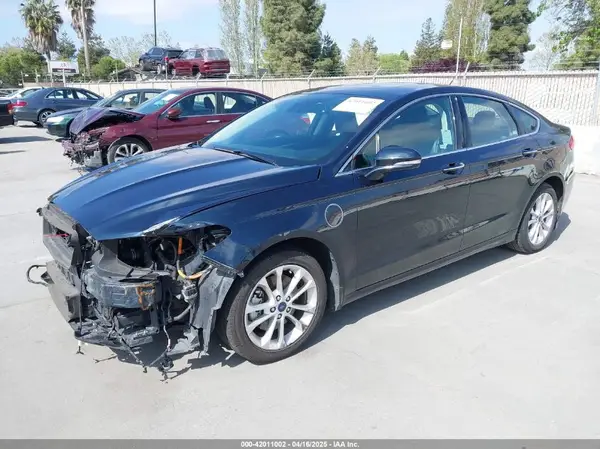 3FA6P0SU5LR149651 2020 FORD FUSION - Image 2