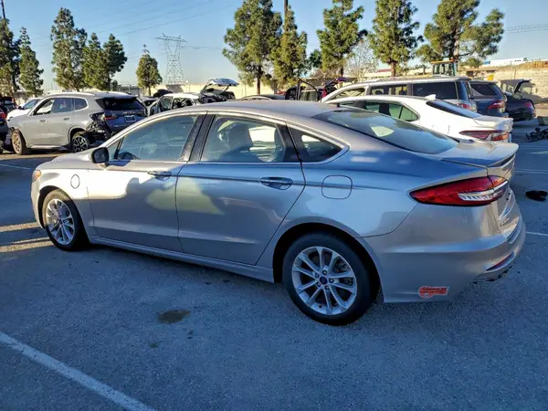 3FA6P0SU5LR181760 2020 FORD FUSION - Image 2