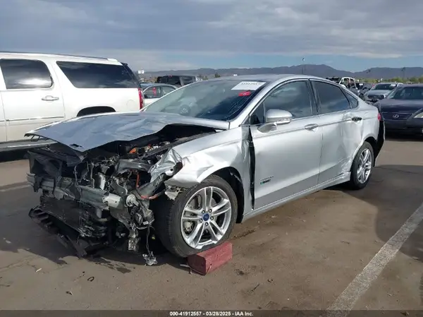 3FA6P0SU6GR144898 2016 FORD FUSION - Image 2