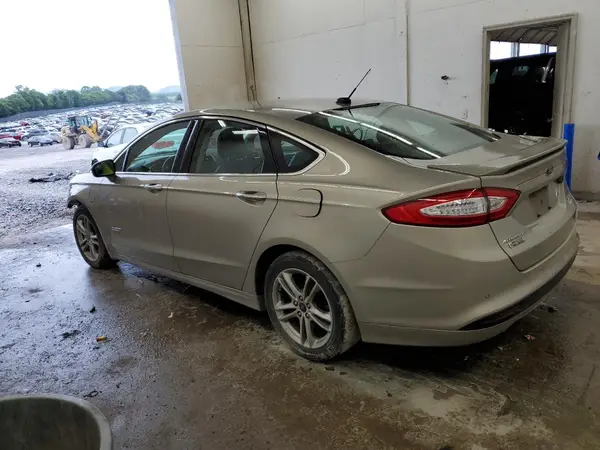 3FA6P0SU6GR169672 2016 FORD FUSION - Image 2
