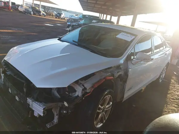 3FA6P0SU6GR173463 2016 FORD FUSION - Image 2