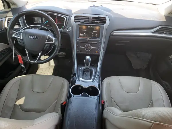 3FA6P0SU6GR235895 2016 FORD FUSION - Image 8