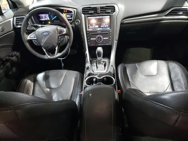 3FA6P0SU6GR320560 2016 FORD FUSION - Image 8