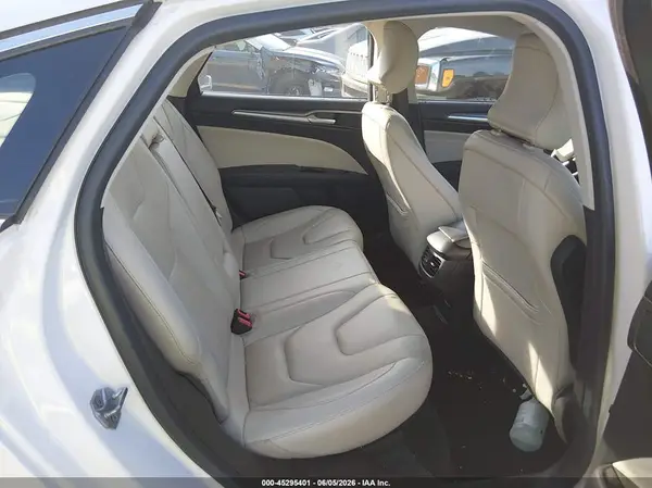 3FA6P0SU6GR336676 2016 FORD FUSION - Image 8