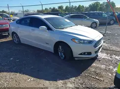 3FA6P0SU6GR379821 2016 FORD FUSION