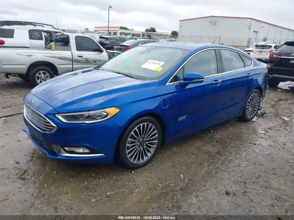 3FA6P0SU6HR128590 2017 FORD FUSION - Image 2