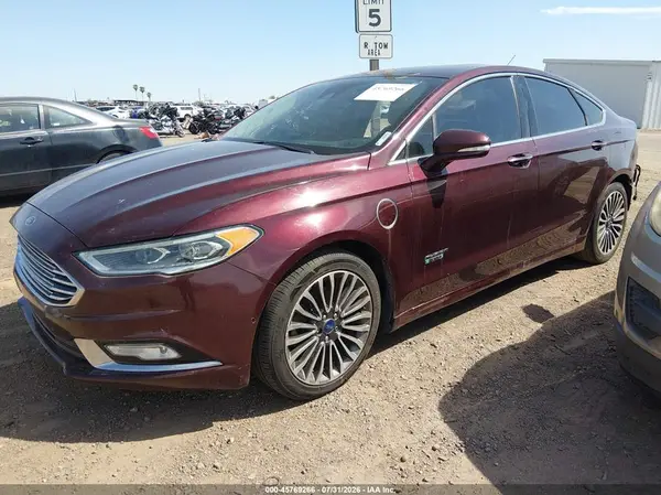 3FA6P0SU6HR147253 2017 FORD FUSION - Image 2