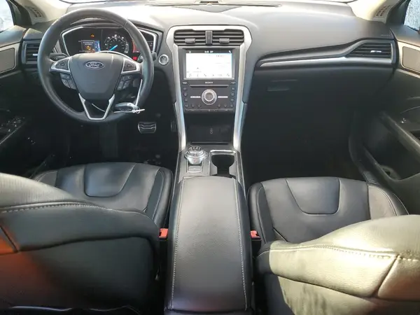 3FA6P0SU6HR191611 2017 FORD FUSION - Image 8