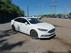 3FA6P0SU6HR226017 2017 FORD FUSION