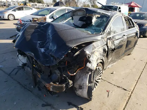 3FA6P0SU6HR248017 2017 FORD FUSION - Image 1