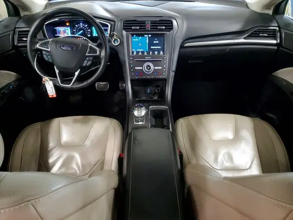 3FA6P0SU6HR258045 2017 FORD FUSION - Image 8