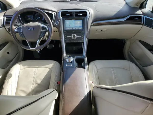 3FA6P0SU6HR276190 2017 FORD FUSION - Image 8