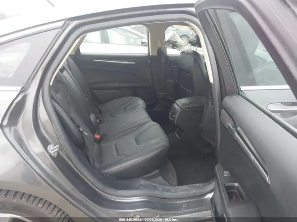3FA6P0SU6HR292891 2017 FORD FUSION - Image 8