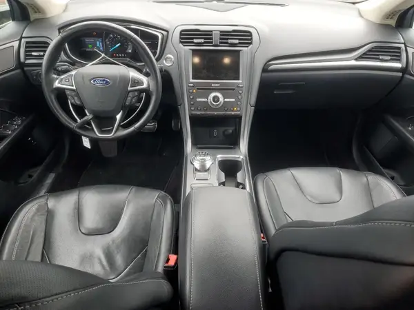 3FA6P0SU6HR294981 2017 FORD FUSION - Image 8