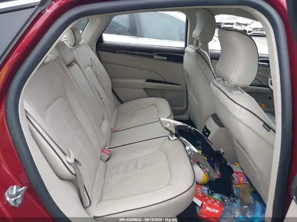 3FA6P0SU6HR313612 2017 FORD FUSION - Image 8