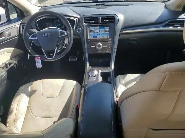 3FA6P0SU6HR413807 2017 FORD FUSION - Image 8