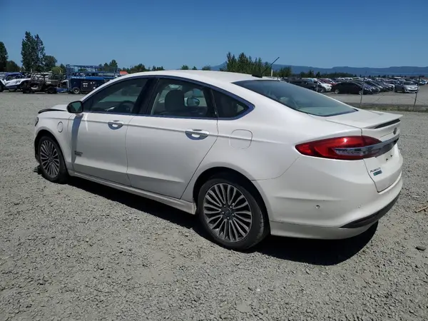 3FA6P0SU6HR414181 2017 FORD FUSION - Image 2