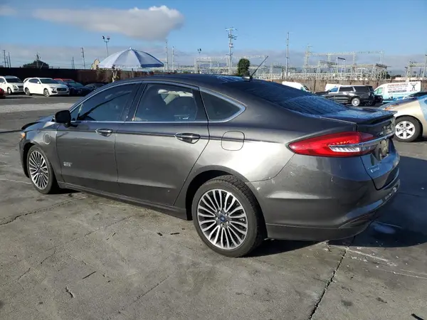 3FA6P0SU6JR211684 2018 FORD FUSION - Image 2