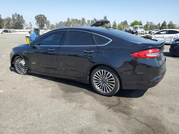 3FA6P0SU6JR246113 2018 FORD FUSION - Image 2