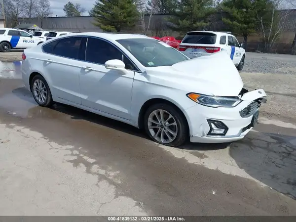 3FA6P0SU6KR110873 2019 FORD FUSION - Image 1