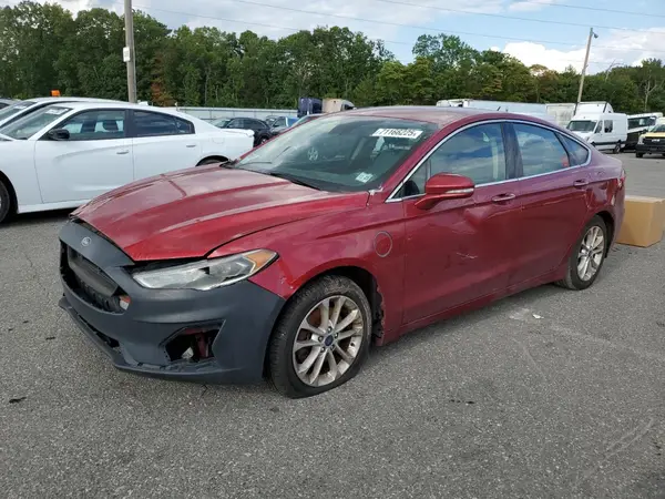 3FA6P0SU6KR125776 2019 FORD FUSION - Image 1