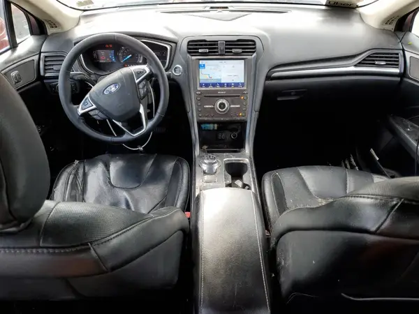 3FA6P0SU6KR125776 2019 FORD FUSION - Image 8