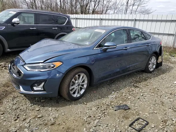 3FA6P0SU6KR146448 2019 FORD FUSION - Image 1