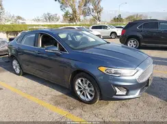 3FA6P0SU6KR178980 2019 FORD FUSION