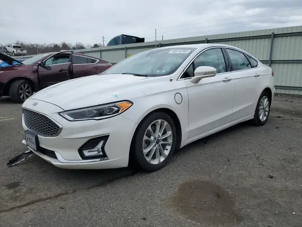 3FA6P0SU6KR213095 2019 FORD FUSION - Image 1
