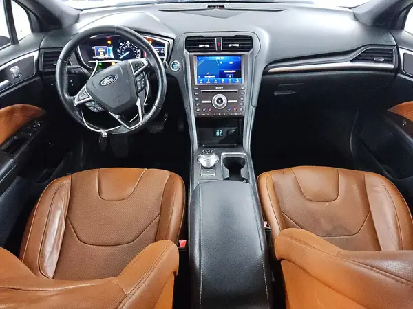 3FA6P0SU6KR231743 2019 FORD FUSION - Image 8