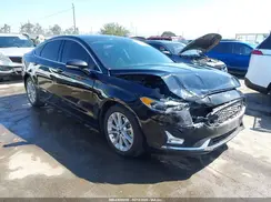 3FA6P0SU6KR252088 2019 FORD FUSION